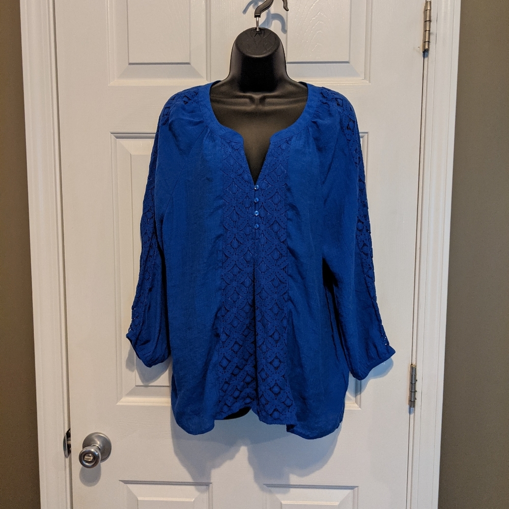 Counterparts brand women's top XL